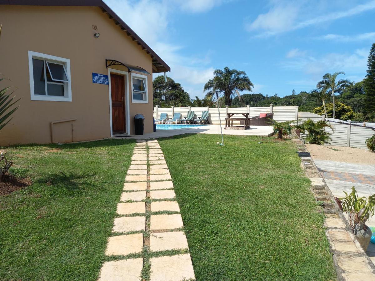 Poolside Guest House ポート・シェプストーン エクステリア 写真