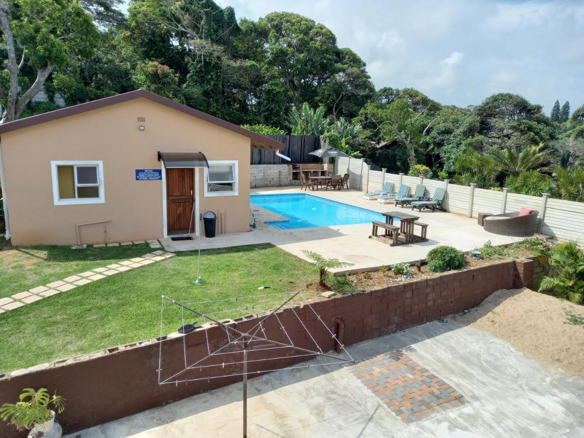 Poolside Guest House ポート・シェプストーン エクステリア 写真